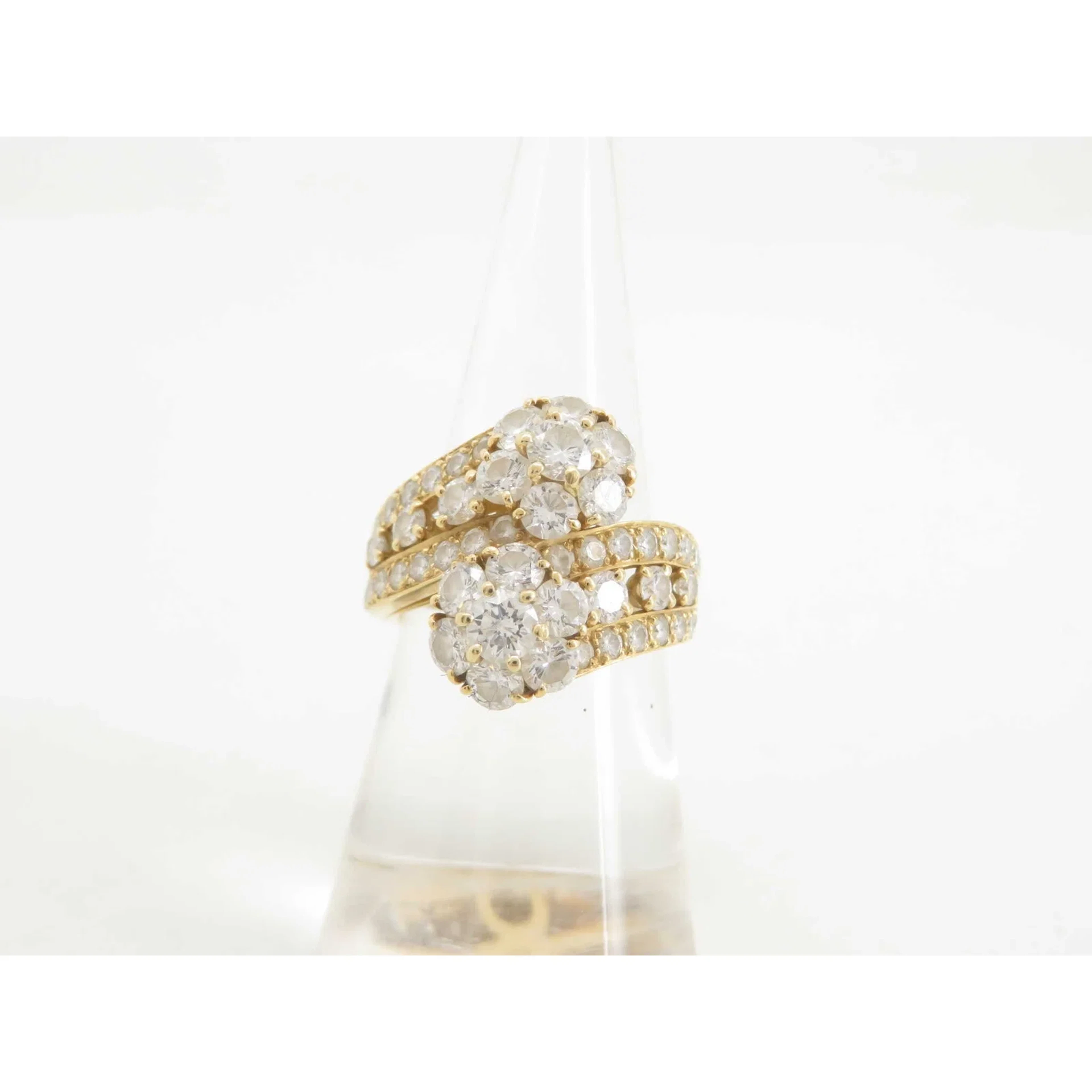 Van Cleef & Arpels Vintage Snowflake Double Flower Diamond 18K Gold