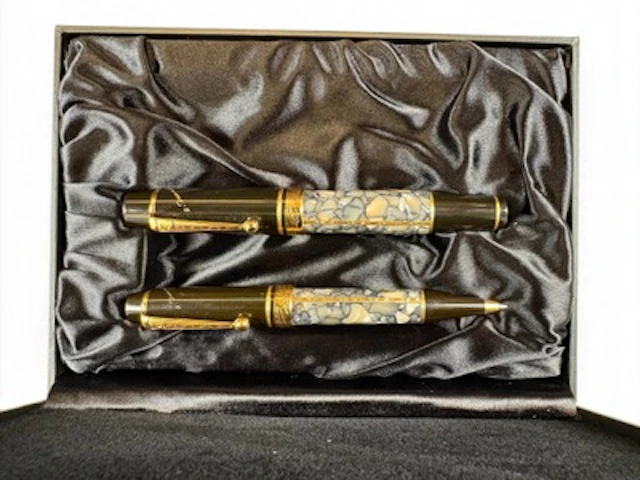 Montblanc Dumas Fountain Pen & Pencil