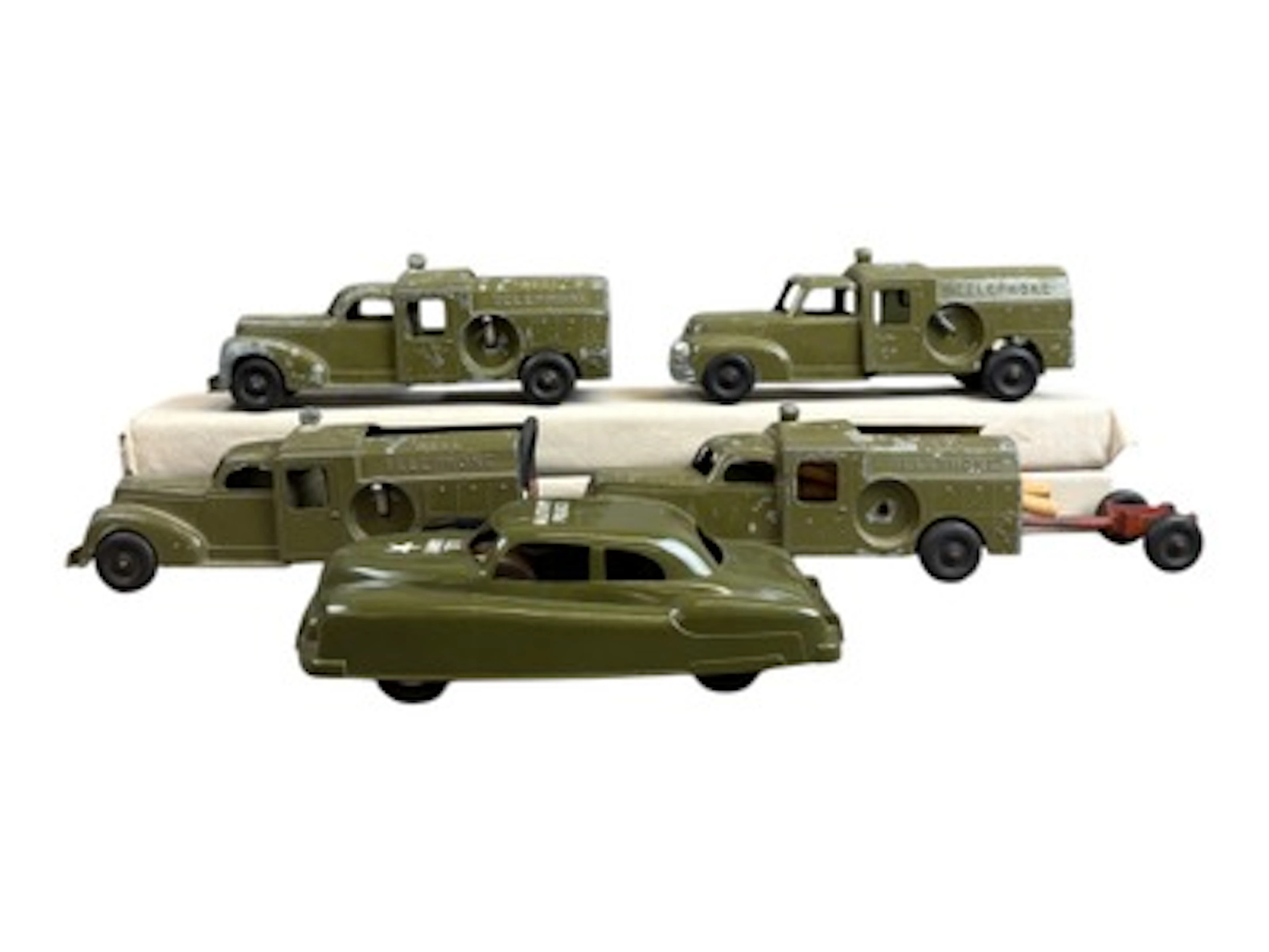Hubley Kiddie Toy Bell Telephone Truck Lot