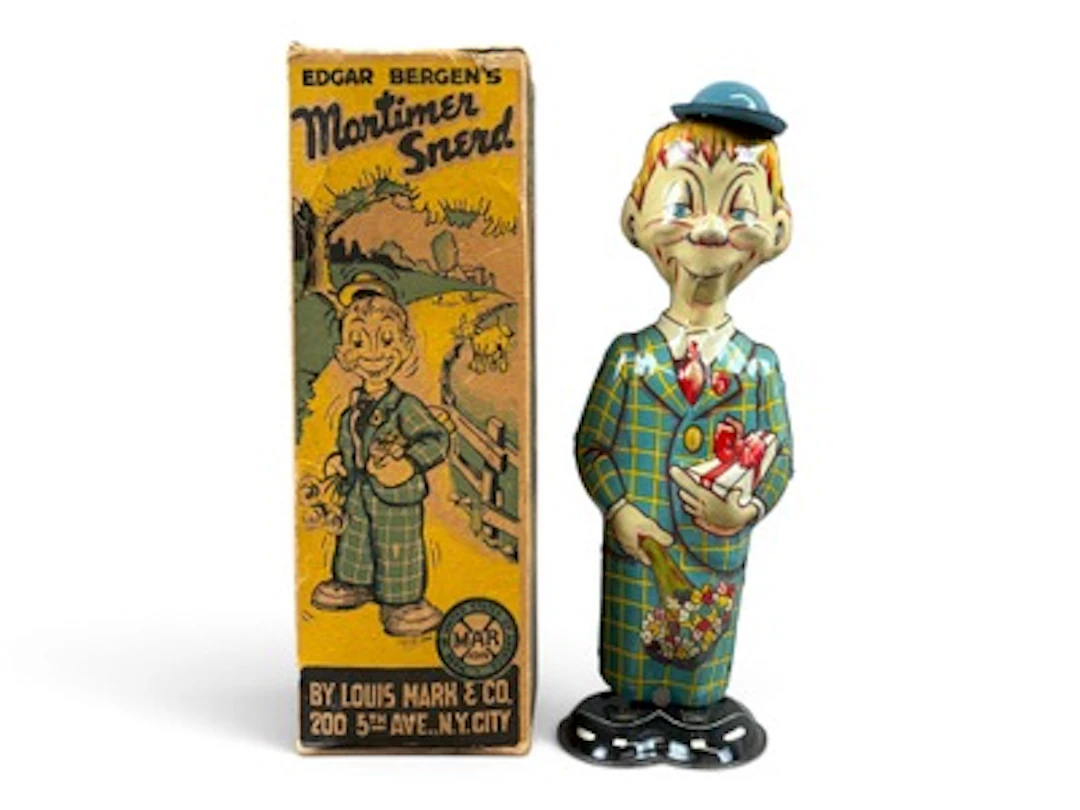 Marx Mortimer Snerd Walker