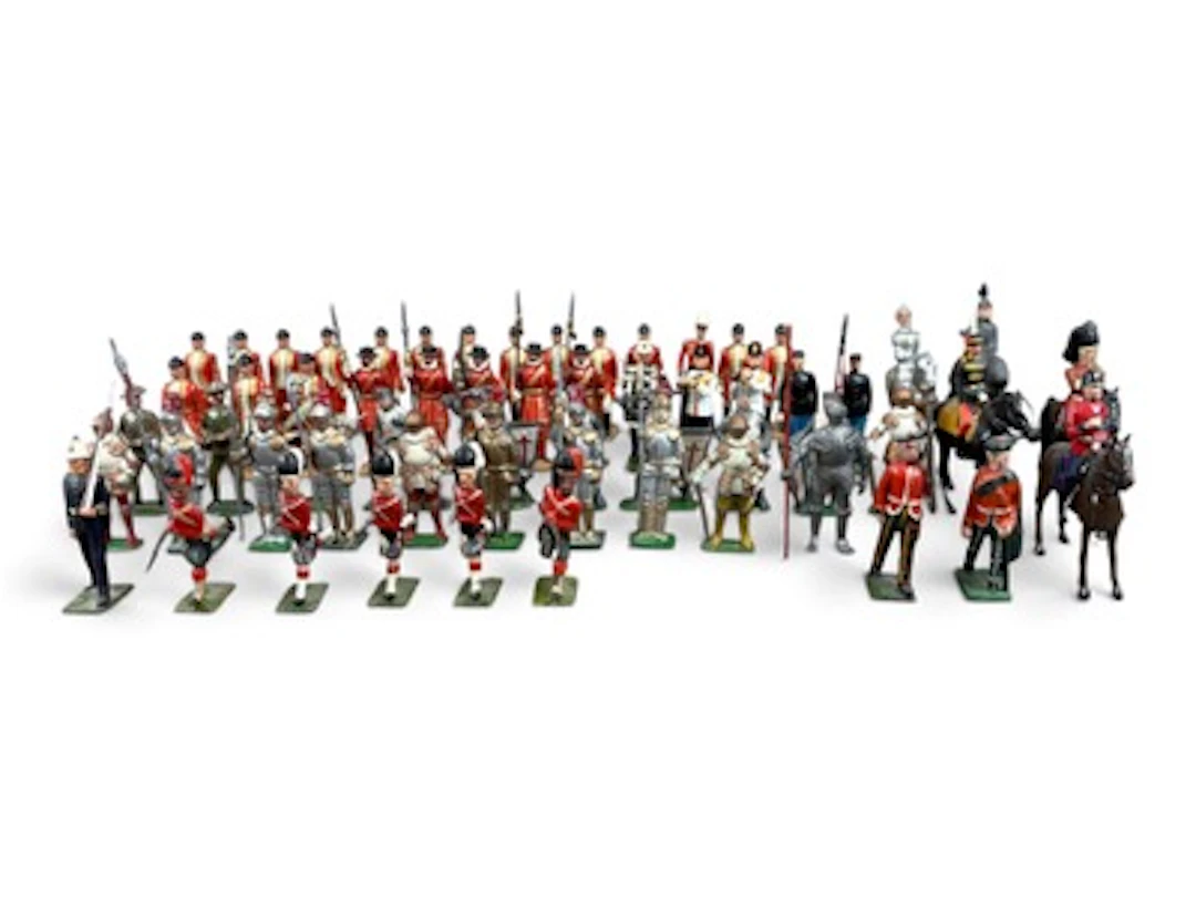 60+ Vintage Toy Soldiers