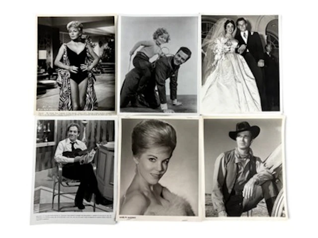 (200-300) Celebrity Publicity & Movie Photos