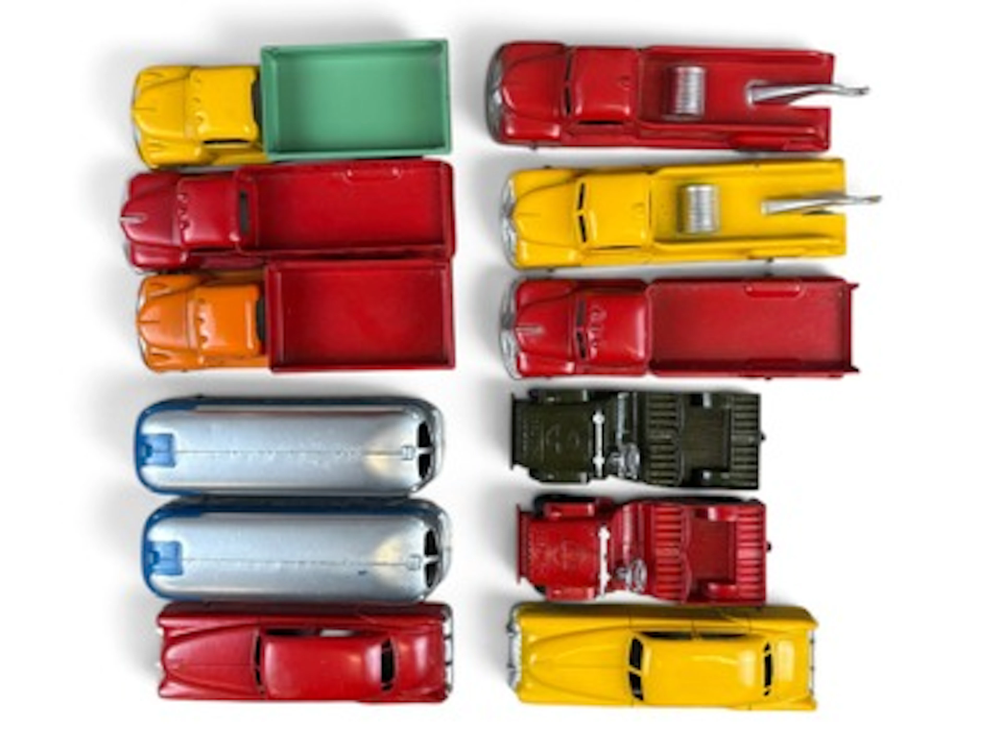 Tootsietoy Dealer Box of (12) Vehicles