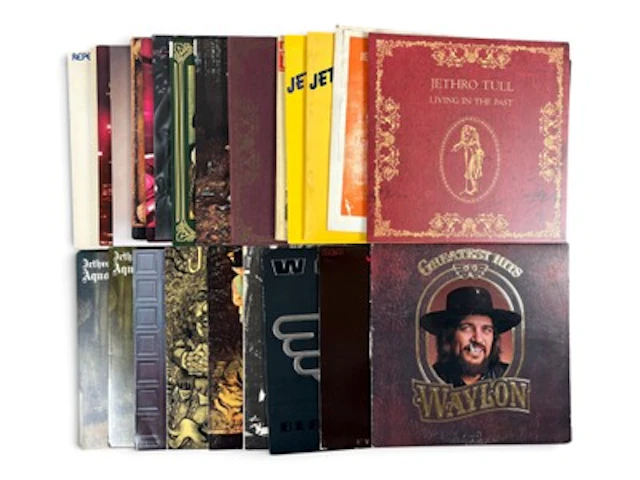 (25) Jethro Tull & Waylon Jennings LPs