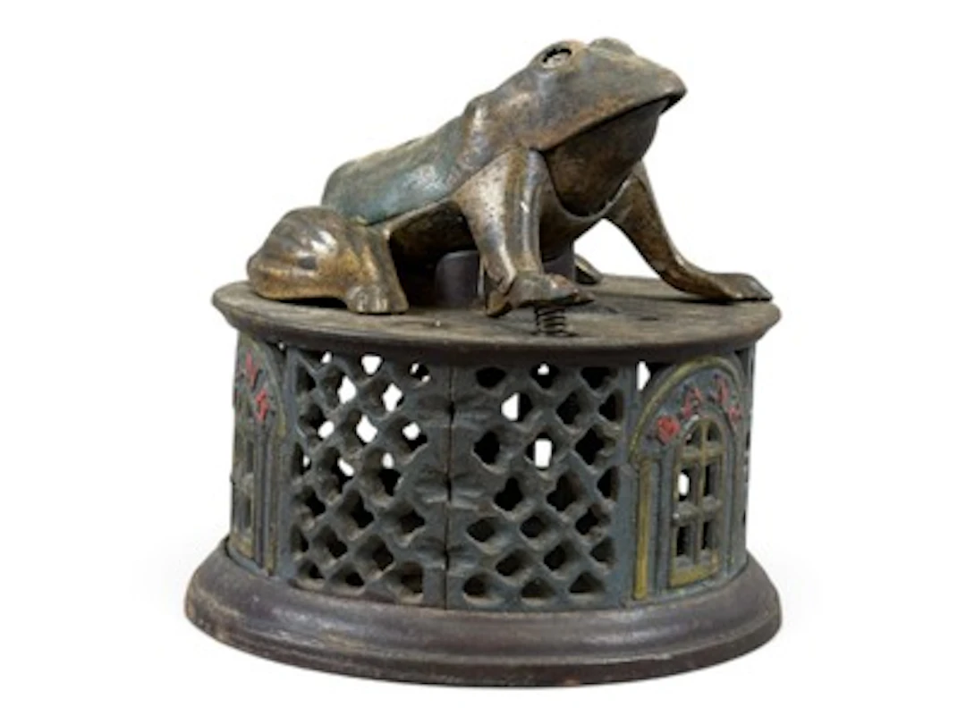 J. & E. Stevens Frog on Lattice