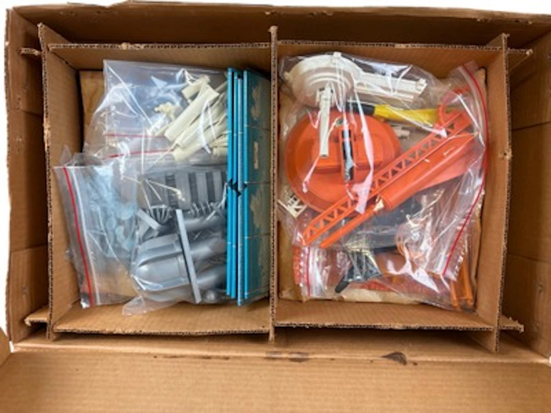 Nice Marx Cape Canaveral Play Set
