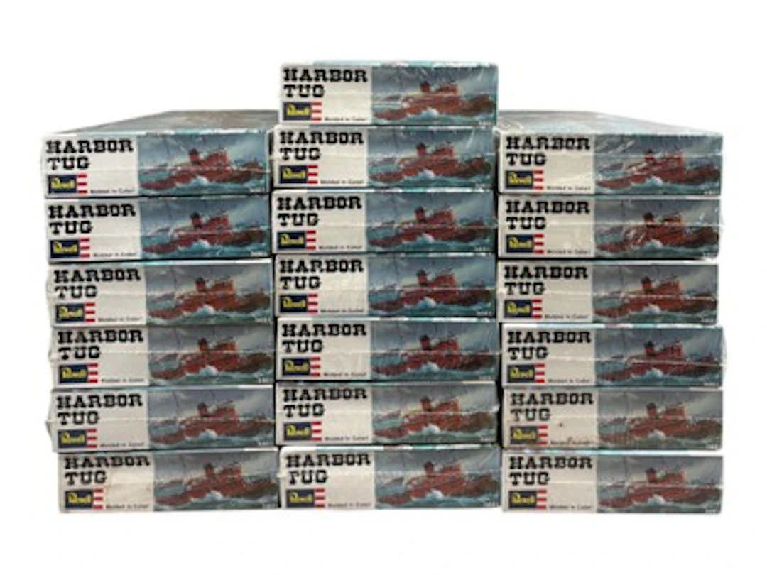 18 MINT Revell 1979 Harbor Tug Kits