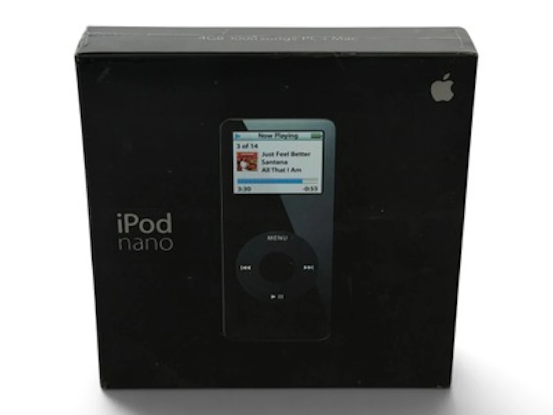 Sealed Apple iPod Nano 1st Gen 4GB Black