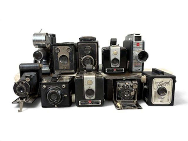 Vintage Cameras & Filmstrip Projector Lot