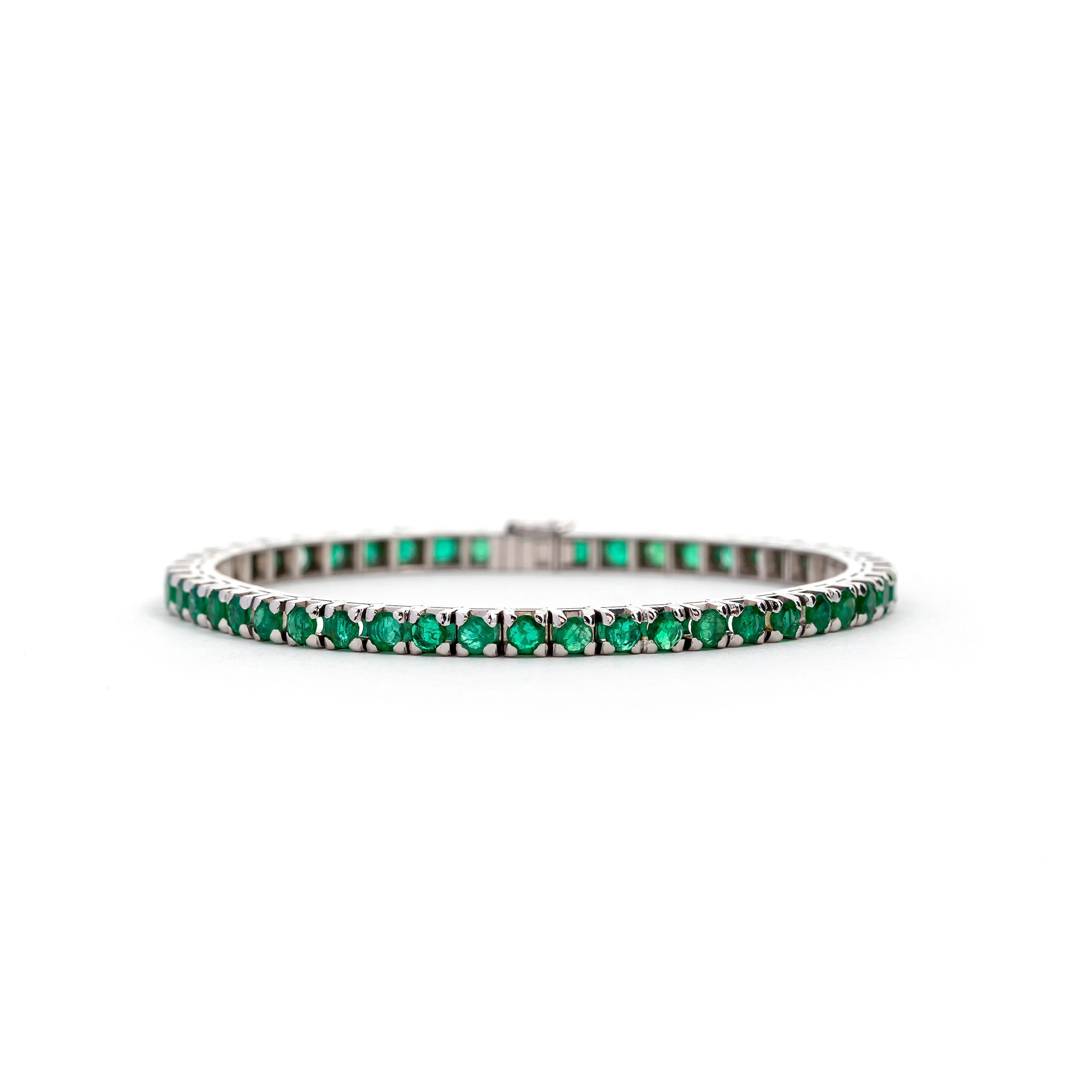 Bracciale tennis con Smeraldi. Oro bianco 18kt, smeraldi di 5.00 ct