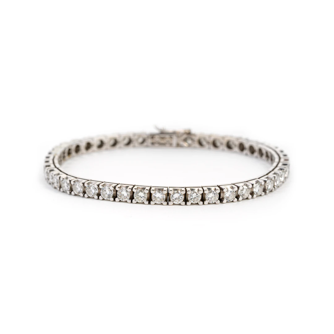 Bracciale tennis con Diamanti. Oro bianco 18kt, diamanti di 4.50 ct