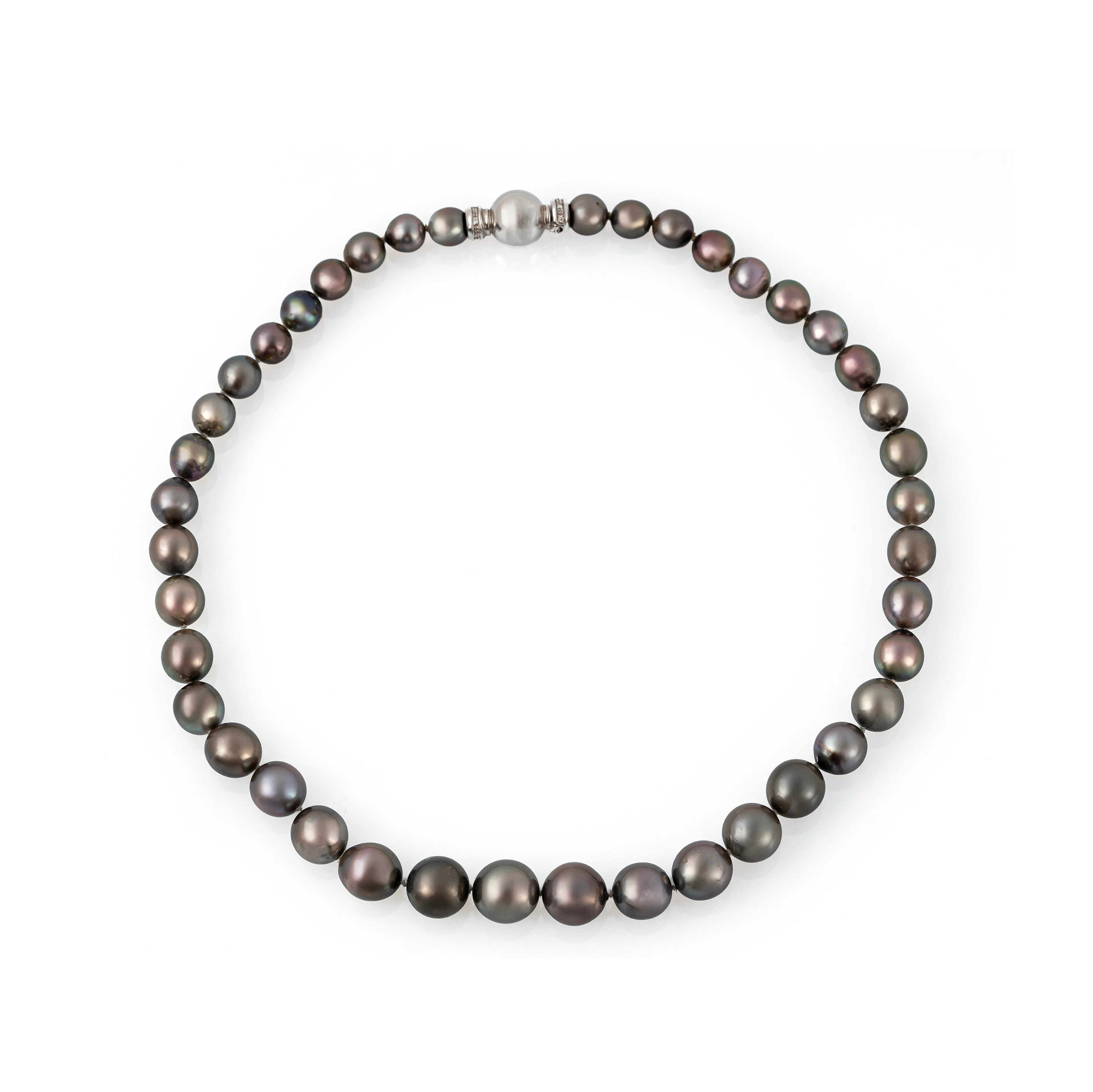 Collana con Perle Tahiti (Mari del Sud). Fermezza in oro bianco 14kt