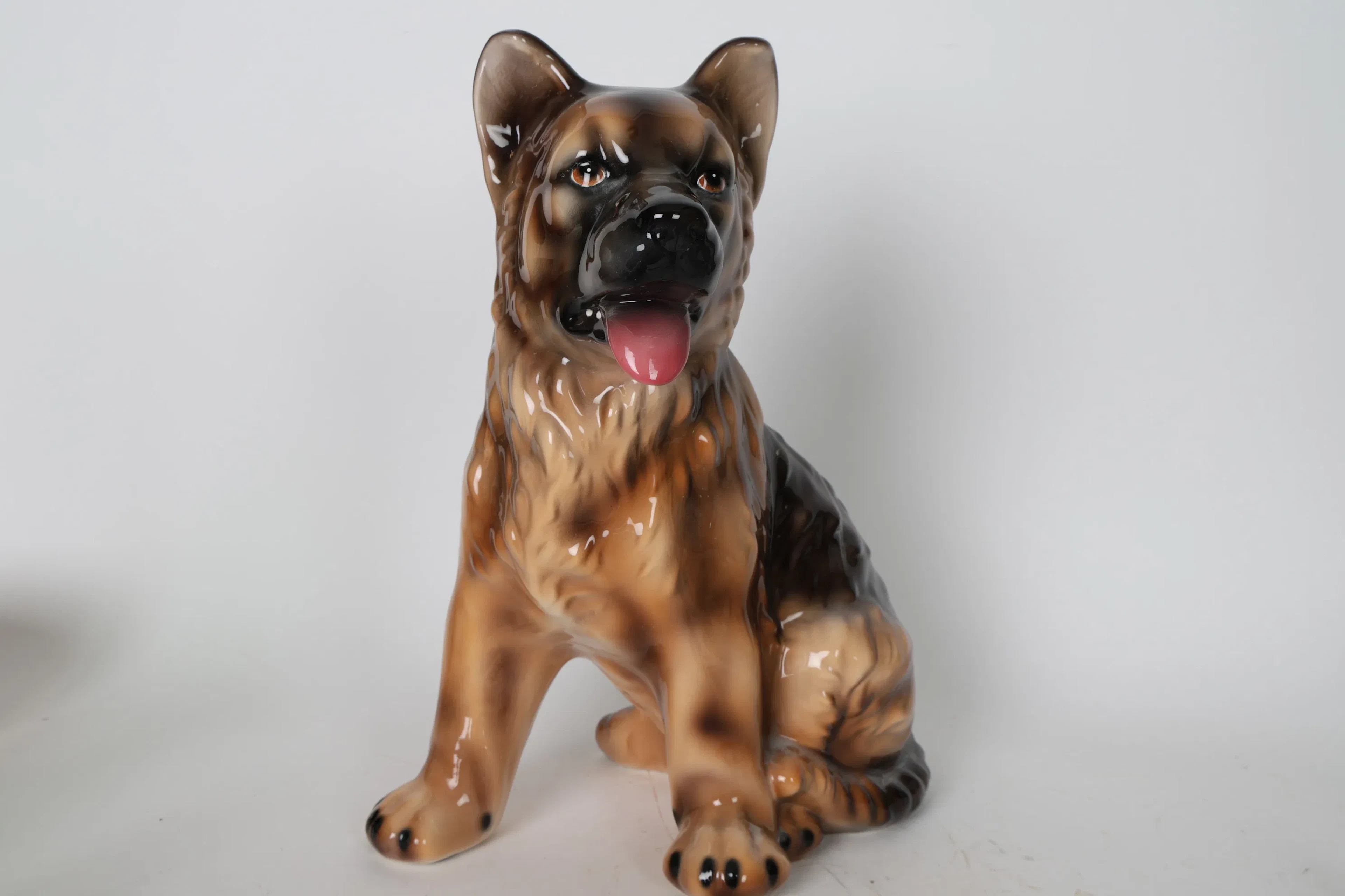 HUNDFIGURIN, golvfigurin, skulptur.
