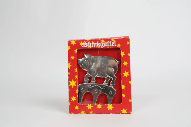 SKINKGAFFEL, metall, i originalförpackning, 1900-tal