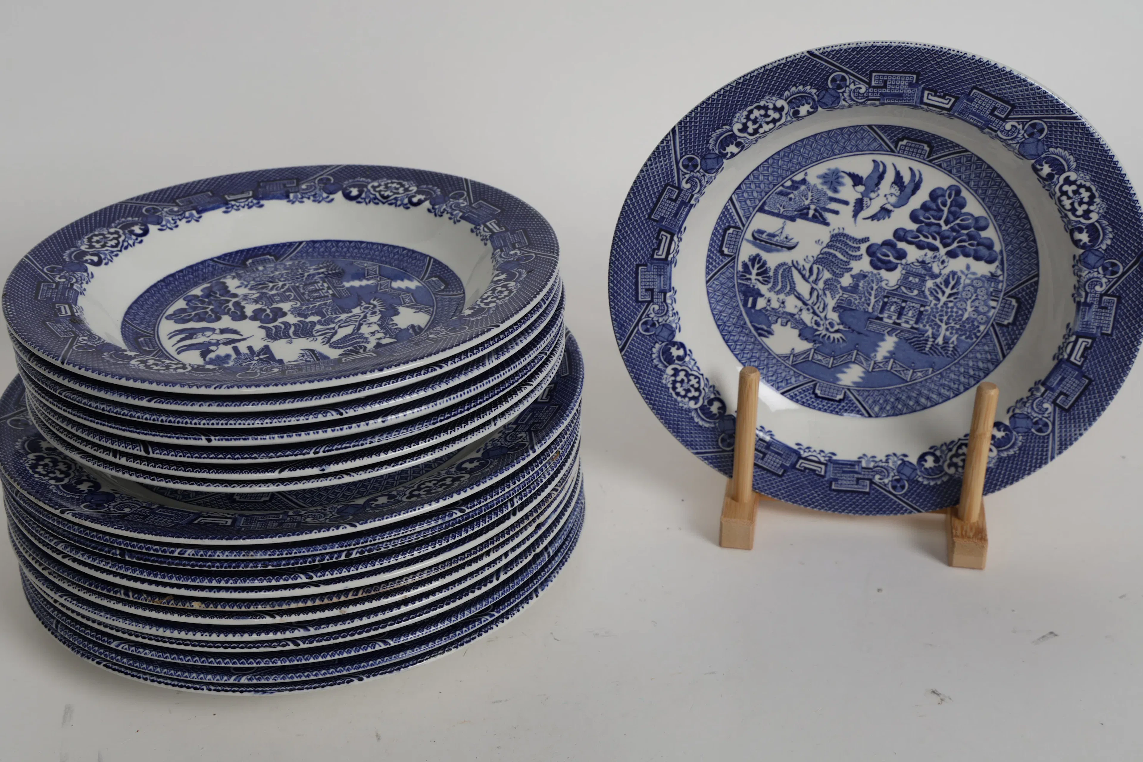 TALLRIKAR, 20 st, ”Willow” Wood’s Ware, England.
