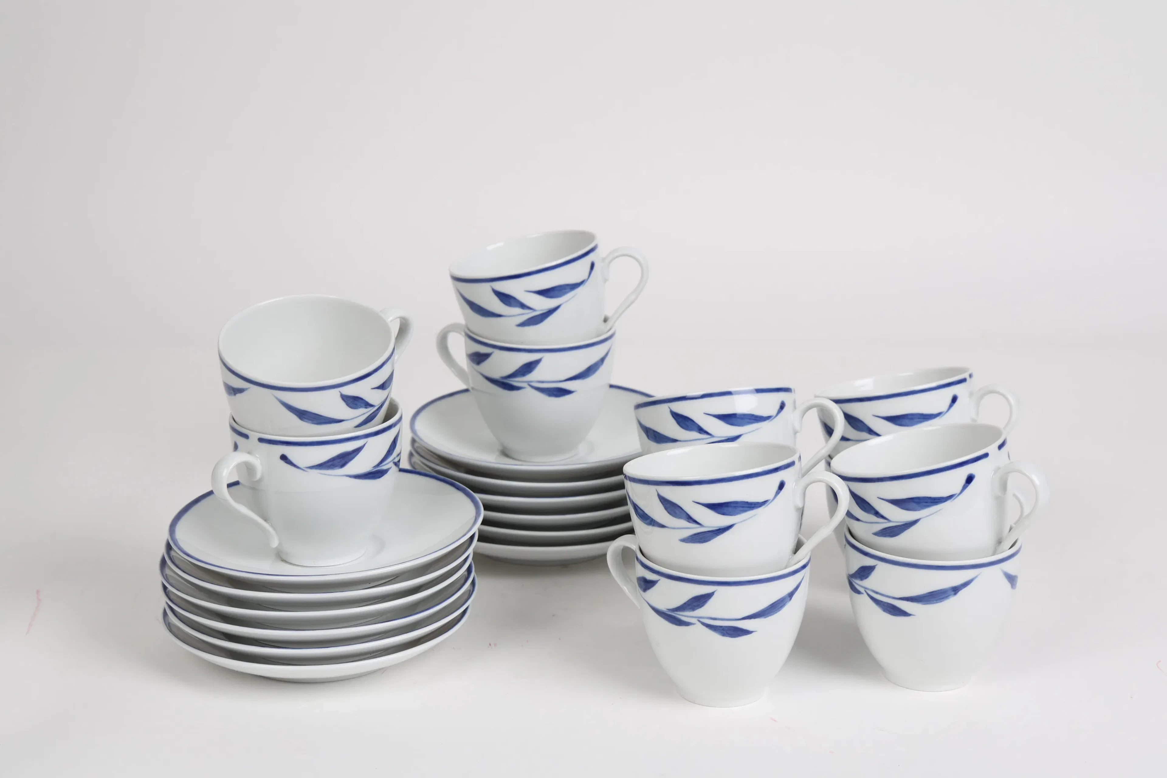 KAFFESERVIS, Lena Linderholm , "Blå Oliv", Schirnding, Tyskland.