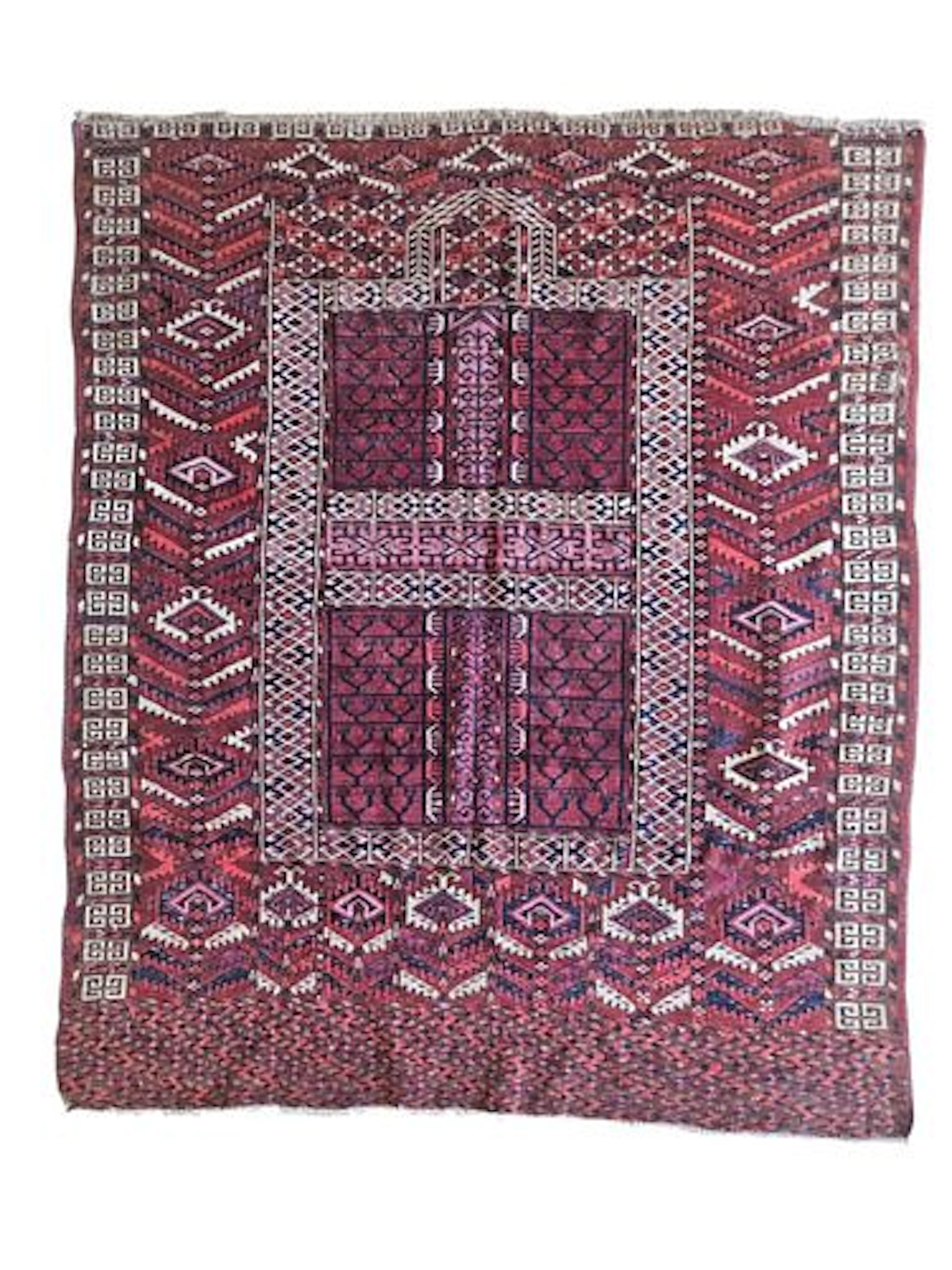 Vintage Hachlou Turkmen Teke Rug 3'10" x 4'9"
