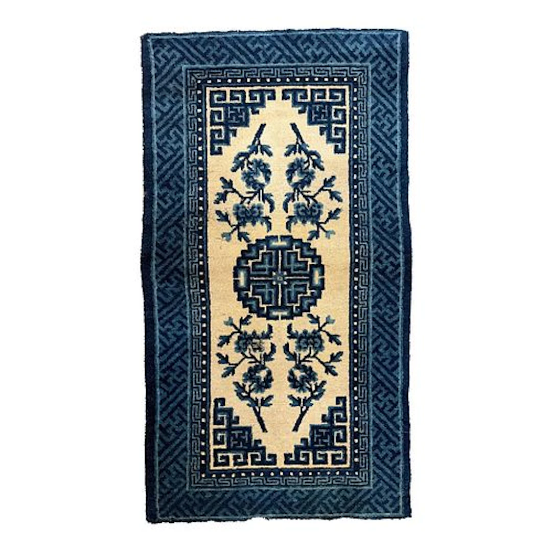 1920s Chinese Art Deco Hand-Knotted Wool Rug 1'11" X 3'5"