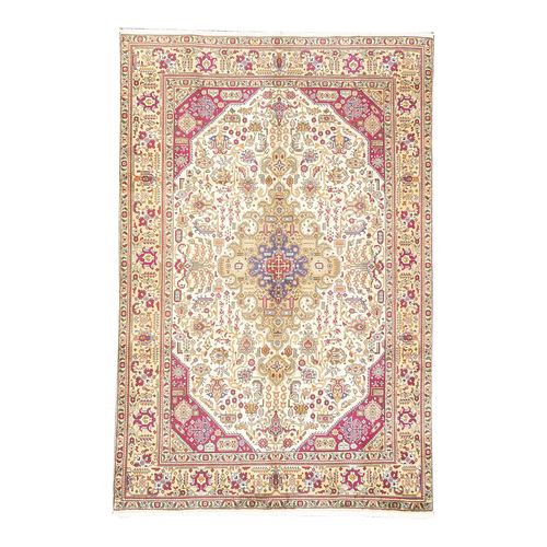 Vintage Hand-Knotted Persian Tabriz Rug 6'8" x 10'