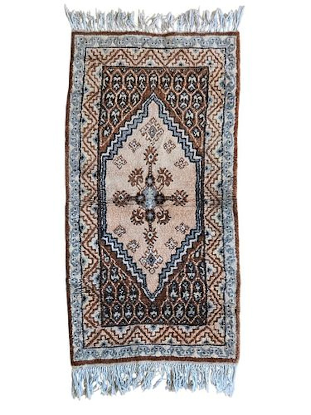 Vintage Moroccan Rug 2'5" x 4'8"