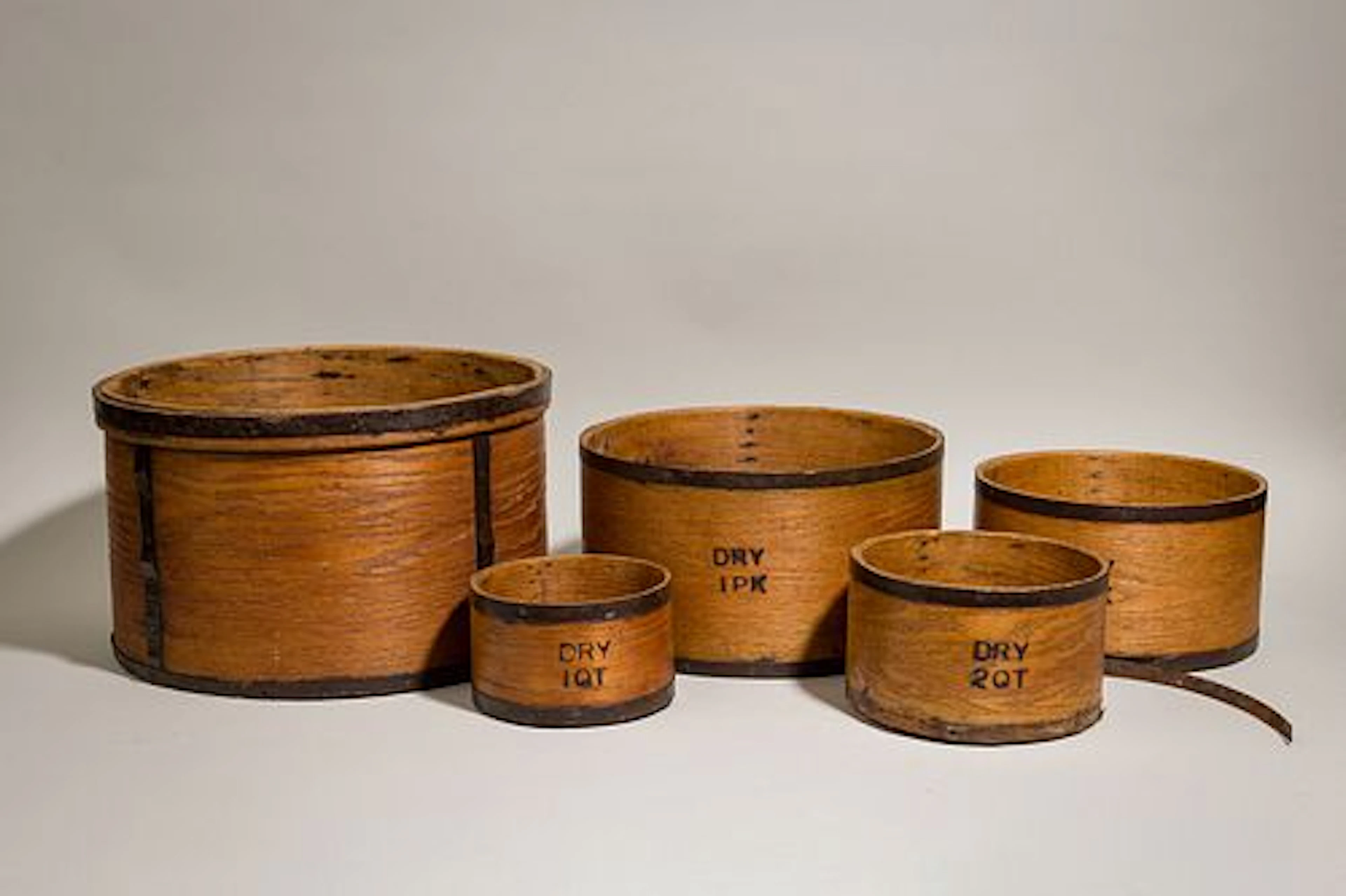 (5) Shaker nesting dry storage pantry boxes