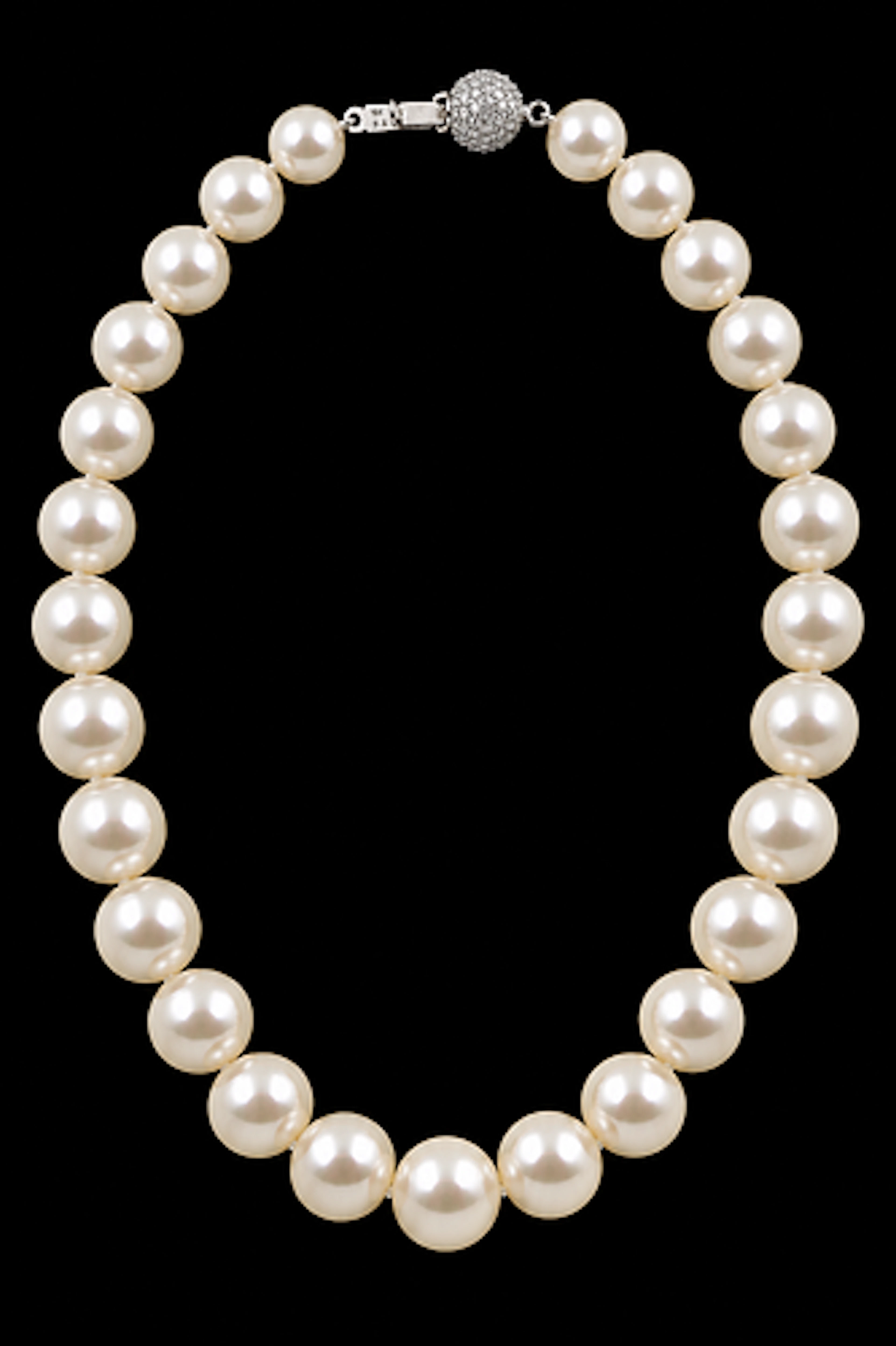 South sea cultured pearl necklace 18k white gold diamond studded clasp