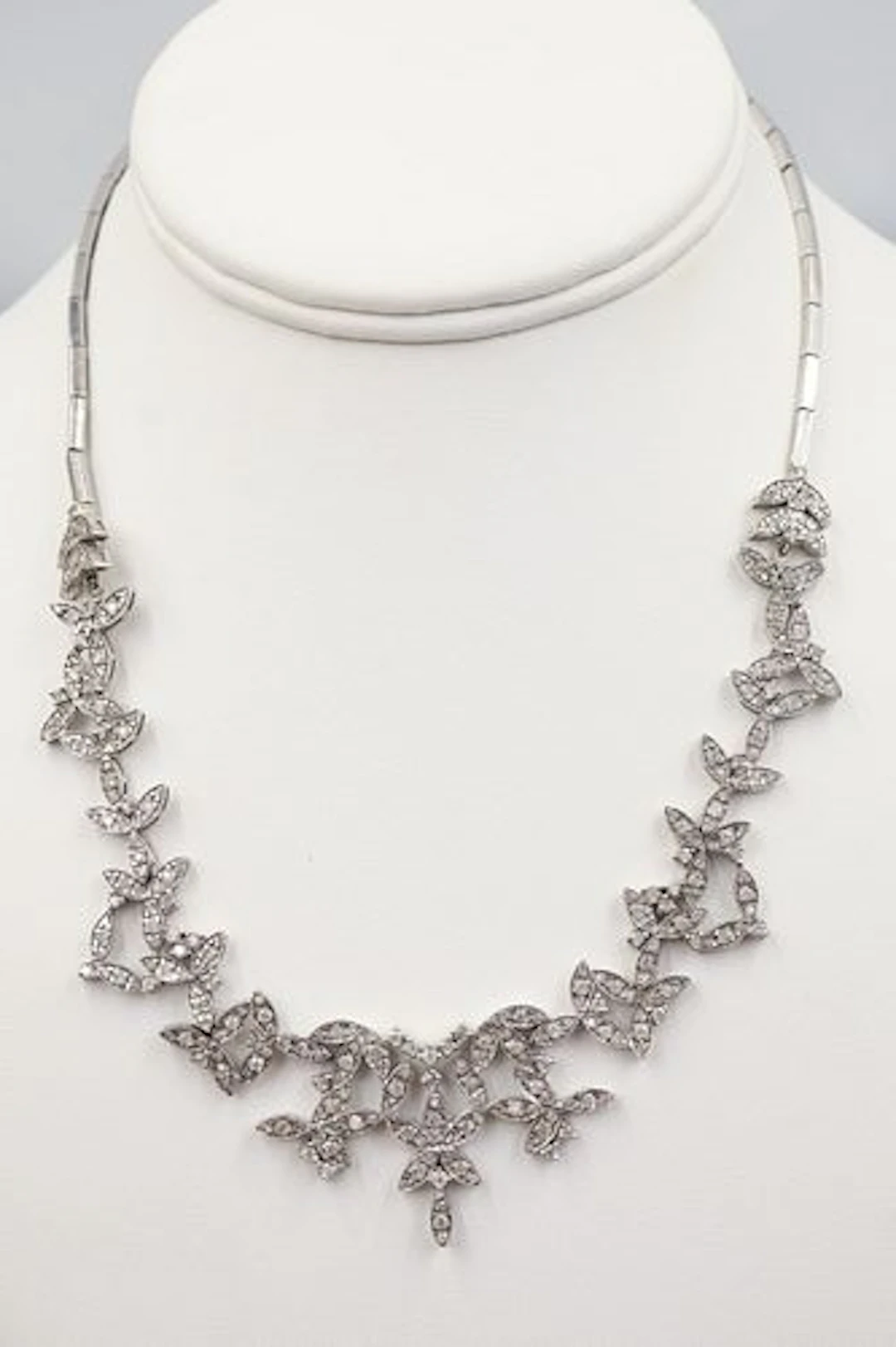 14k White Gold & Diamong Necklace