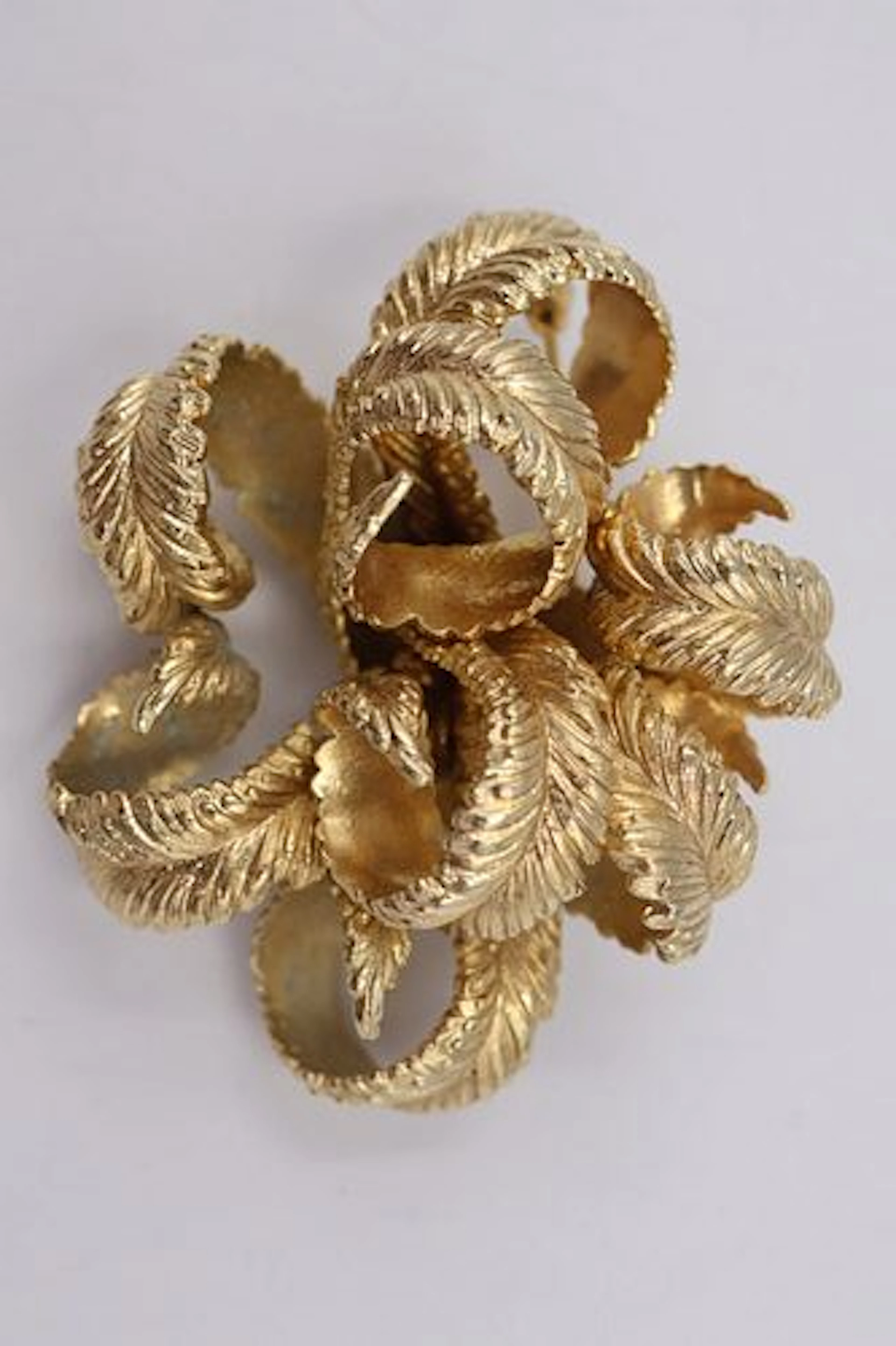 Christian Dior By Grosse 1965 Gold Toned Brooch