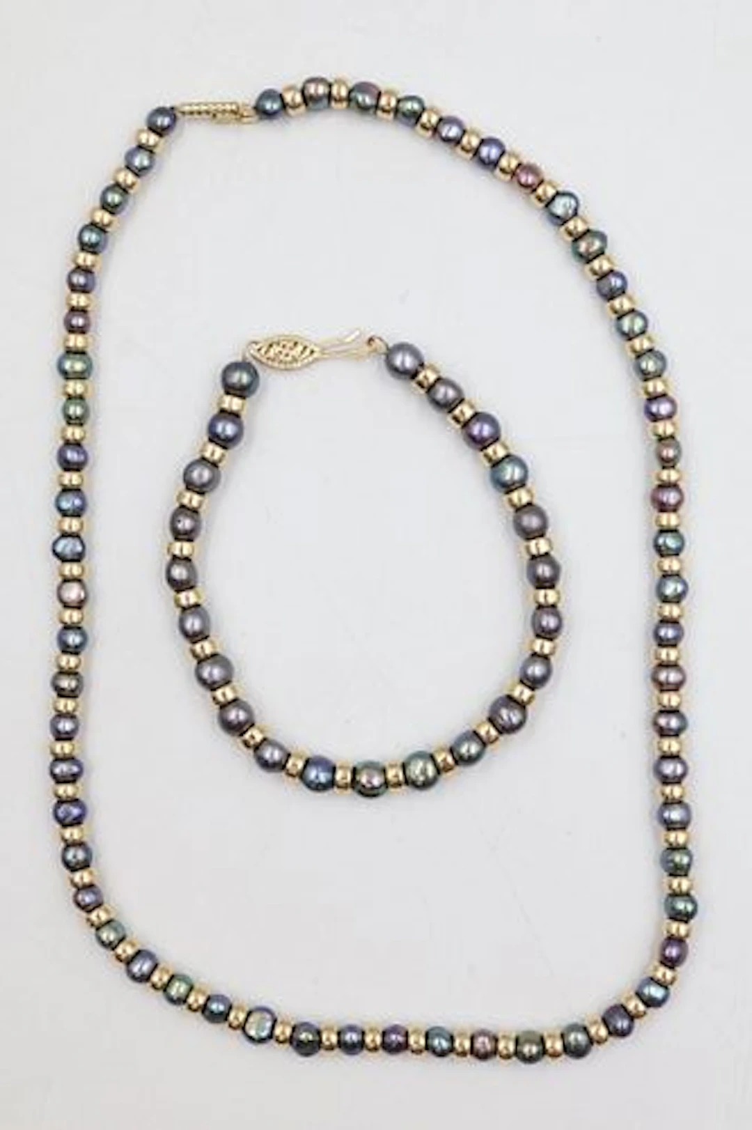 14k Gold & Pearl Necklace & Bracelet