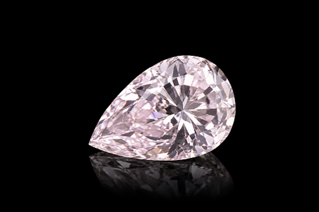 GIA Certified O.19 Ct Pear Brilliant Natural Very Light Pink Diamond