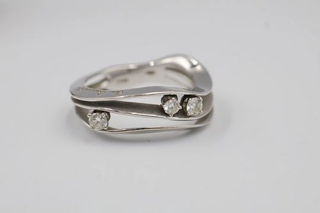 Annamaria Camilli 18k gold & Diamond Firenze Ring