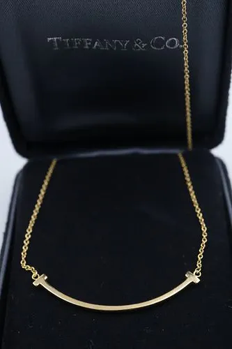 Tiffany & Co 18k Yellow Gold Smile Necklace