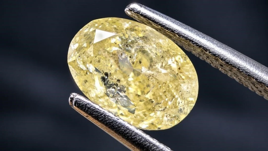 $3600, Natural fancy color diamond (1.15ct)gemston