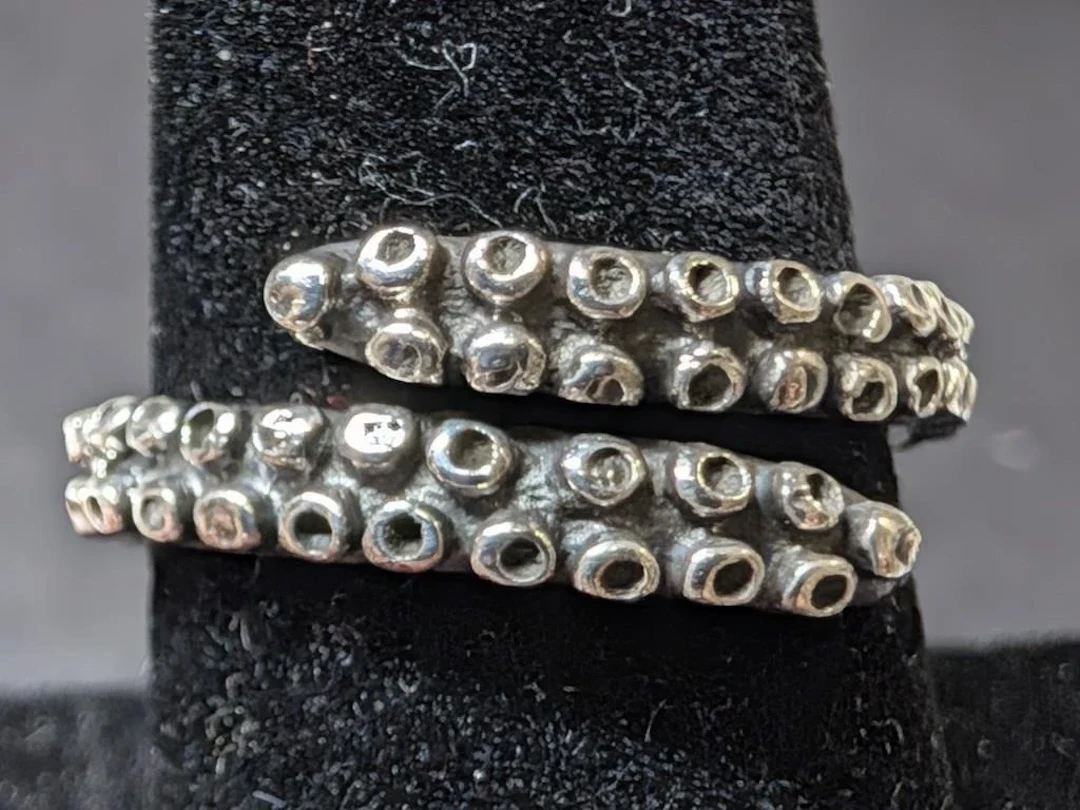 $90, Silver(4.33g), Ring, size 7.5, appraised/reta
