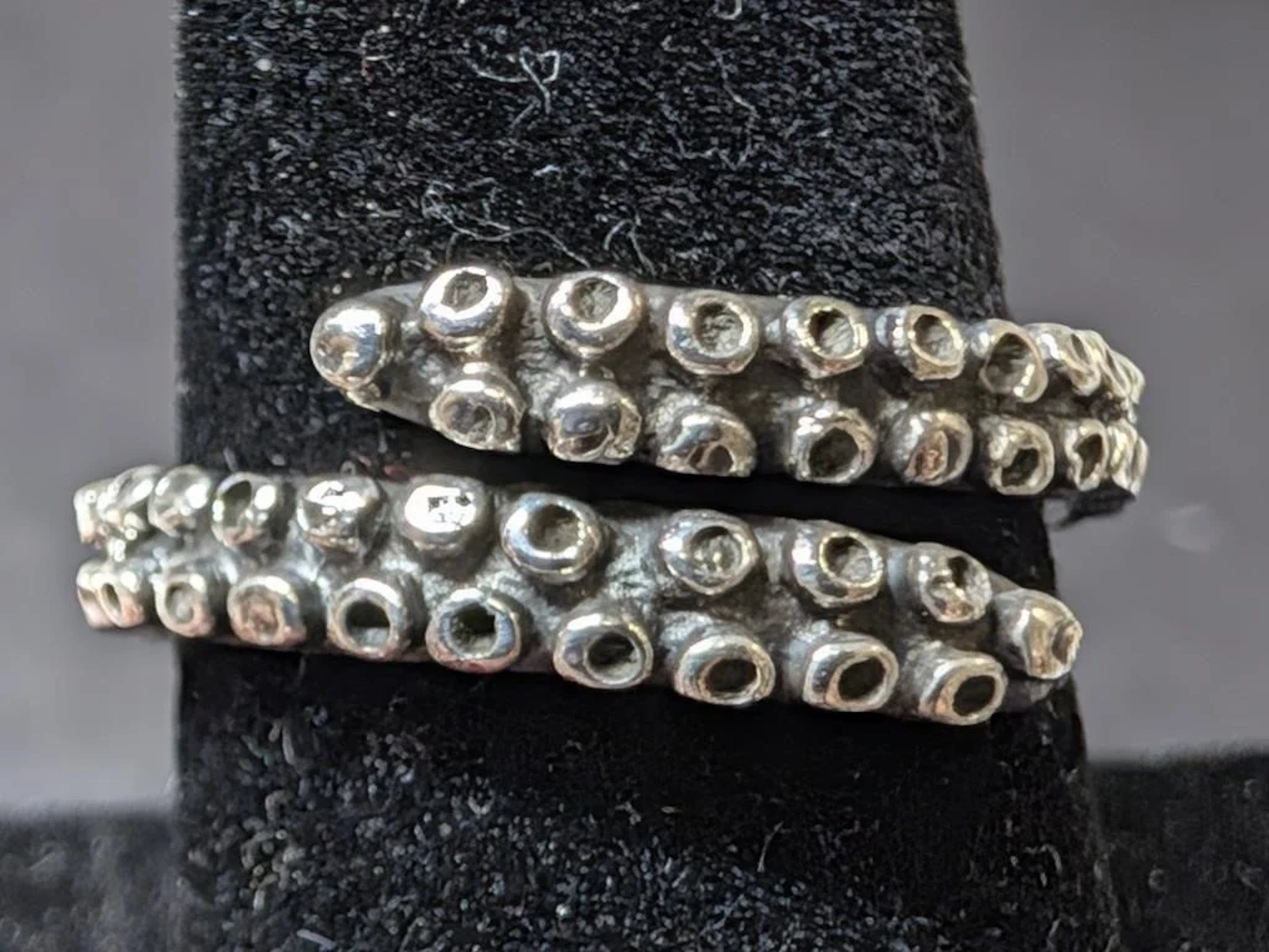 $90, Silver(4.33g), Ring, size 7.5, appraised/reta