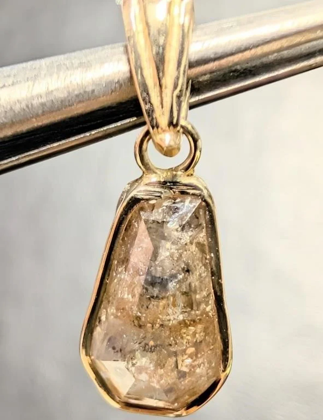 $2240, 14K(0.66g), SALT& PEPPER DIAMOND (1.5ct)PEN