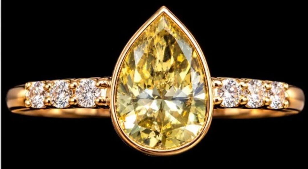 $2800, 10k(1.44g), diamond (1ct), diamond (0.06ct)