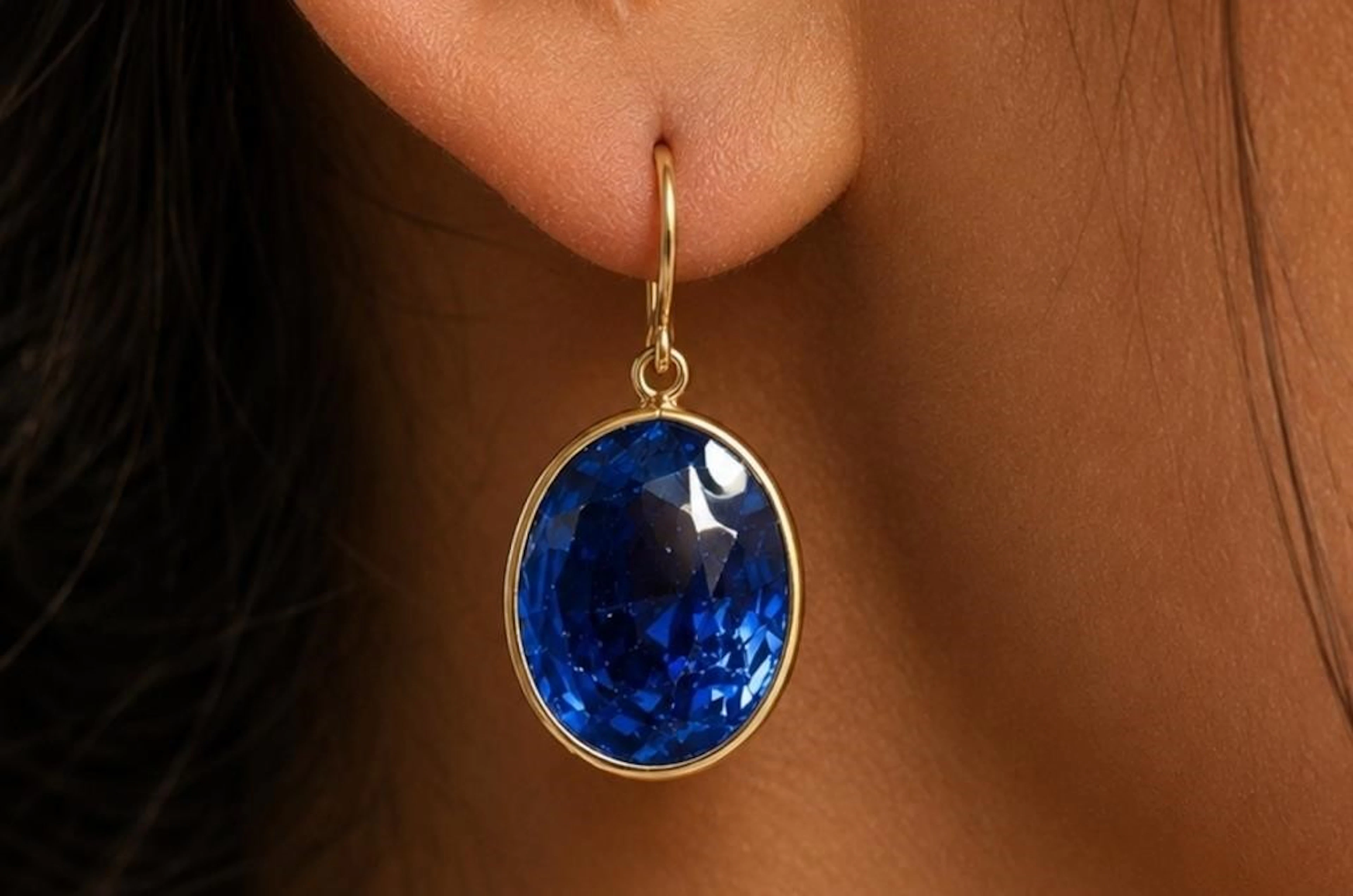 $2400, 10k(2.9g), lab sapphire (vivd blue) (12ct)