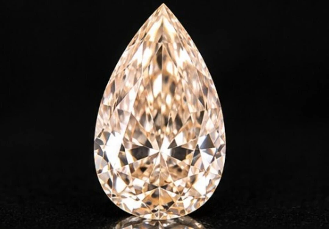 $5455 GIA Certified, natural diamond 1.07ct.PEAR M