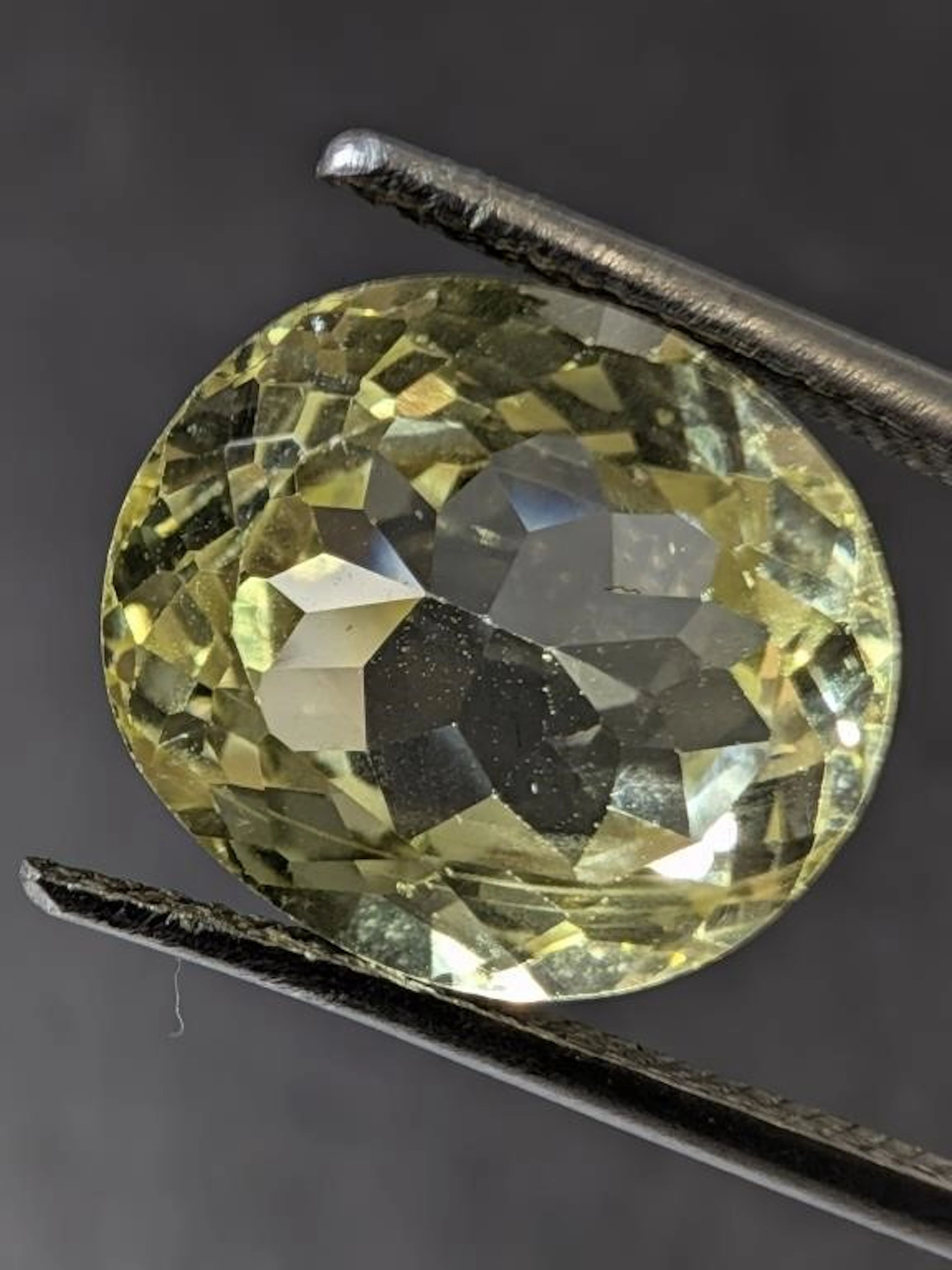 $190, Genuine Lemon Quartz (9.4ct)Gemstone, apprai