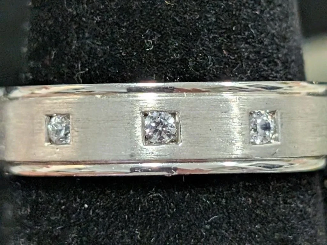 $135, Silver(5.36g), czRing, size 10, appraised/re
