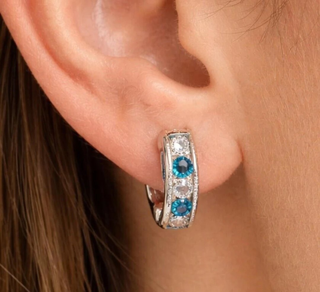 $500, 10k(0.8g), cz (0.1ct)earring, retail value $