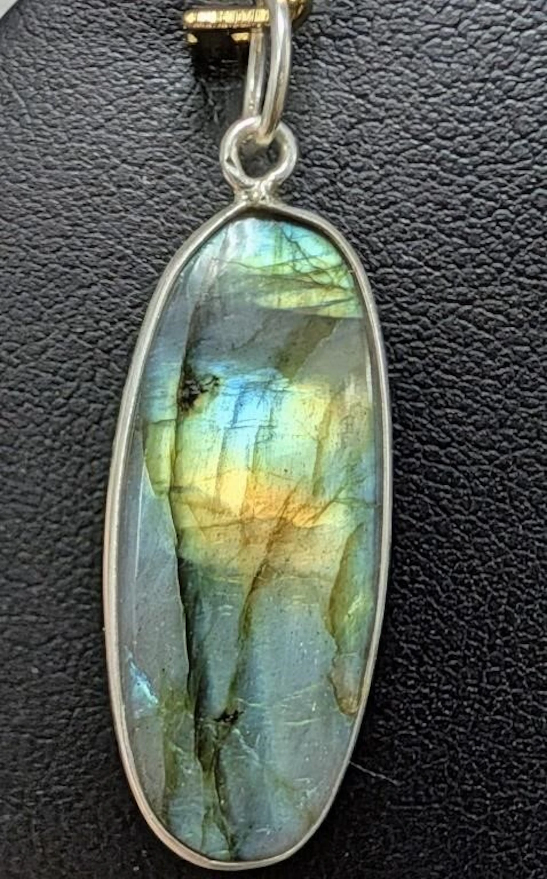 $160, silver(2.78g), labradortie (10ct) pendnat