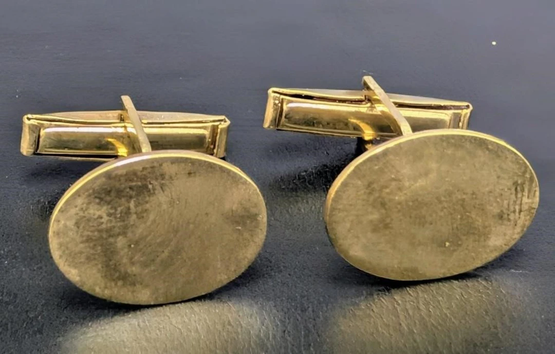 $4200, 10k(6.2g), cufflinks, retail value $4200