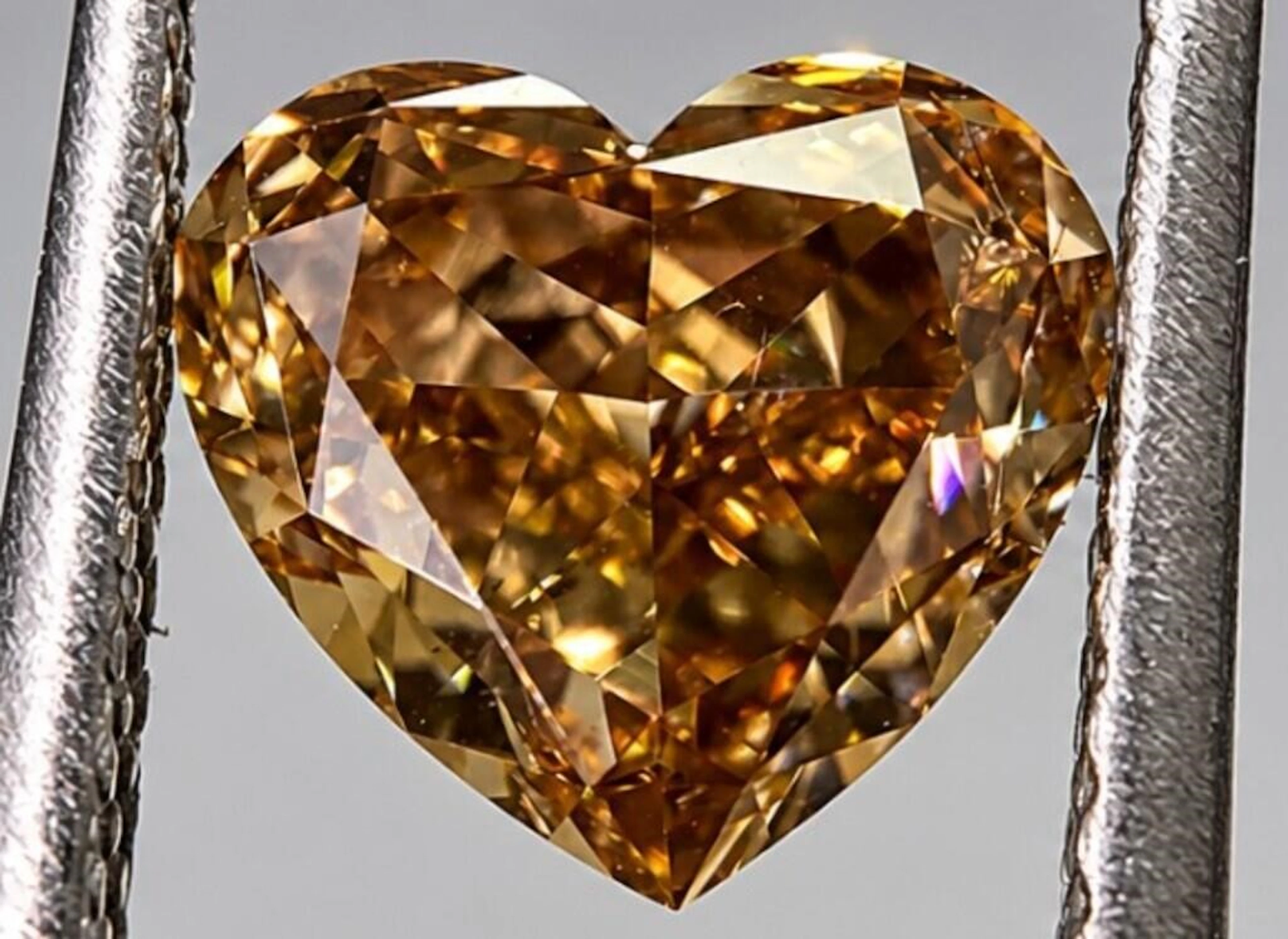 $5875 GIA Certified, natural diamond 1.07ct.HEART