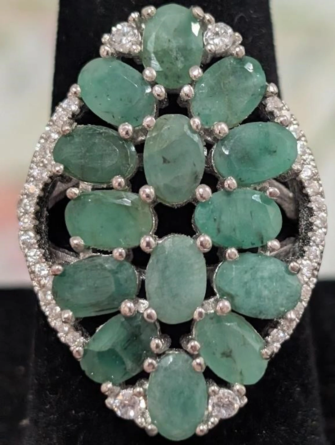 $230, Silver(7.4g), Emerald&czRing, size 9, apprai