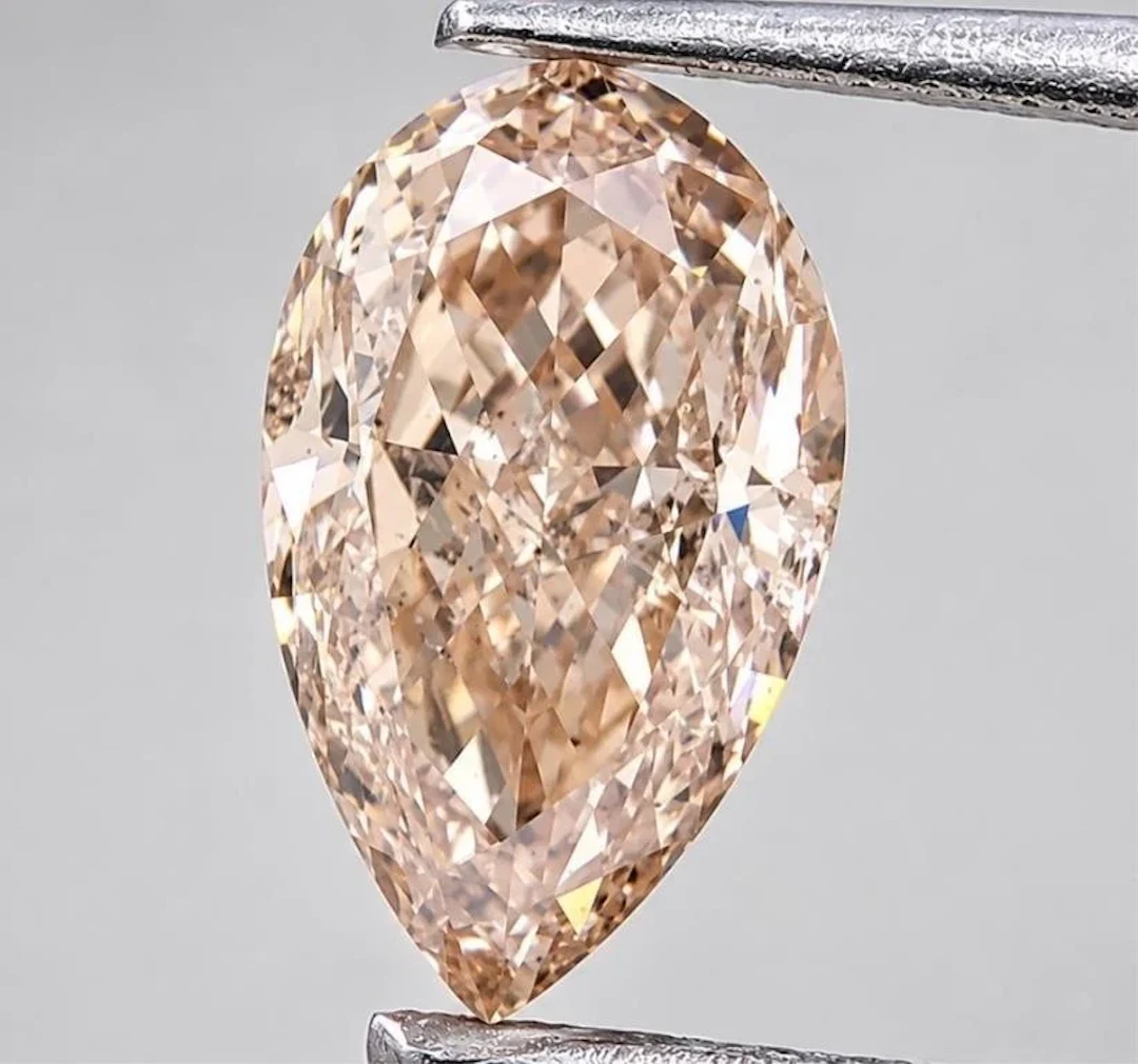 GIA Certified, natural diamond 1.15ct.PEAR