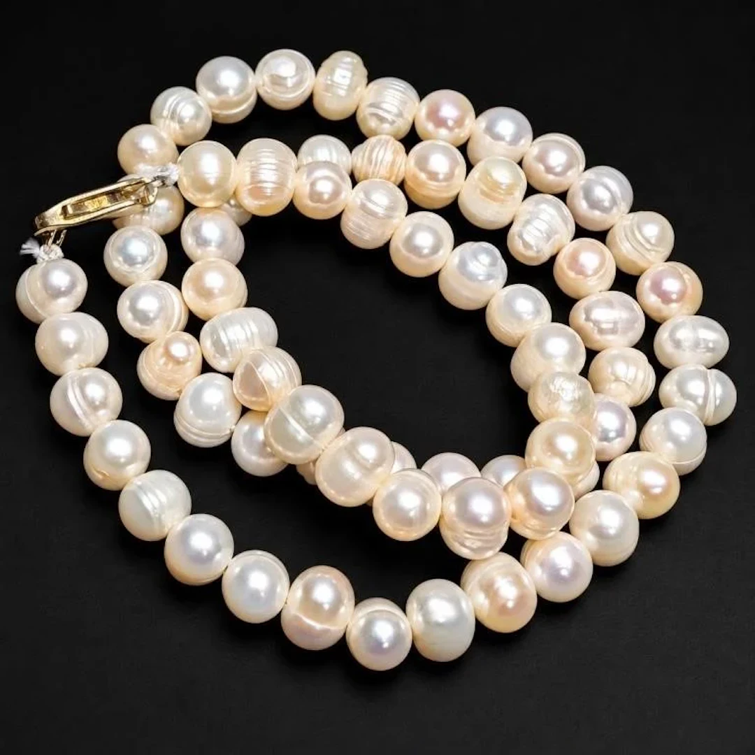 $200, silver(20.24g), FW pearl necklace 16", reta