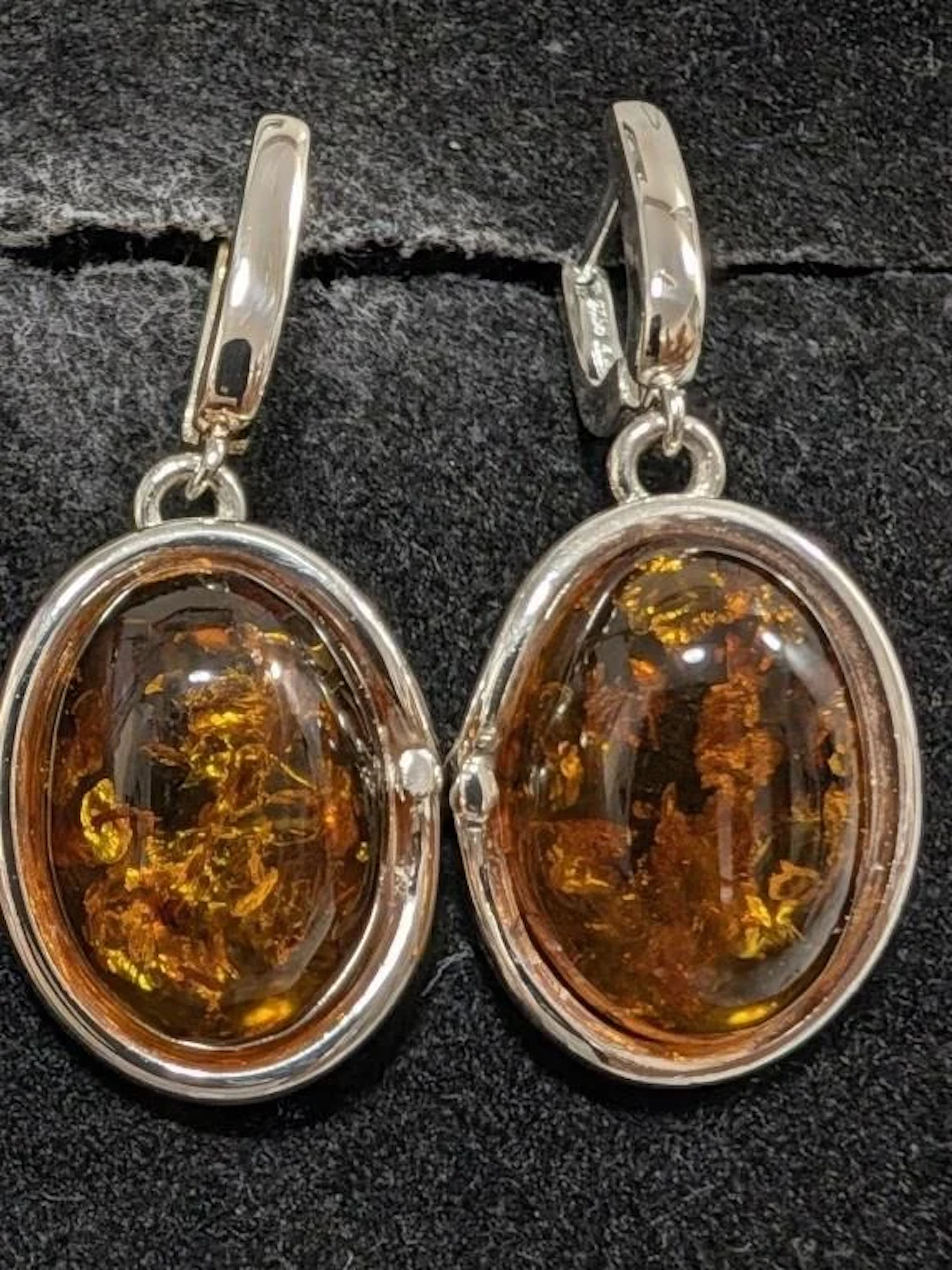 $220, Silver(9.78g), amberEarring, appraised/retai