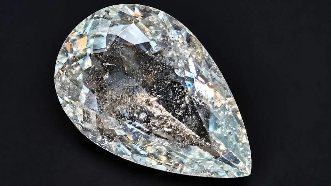 $500, Genuine aquamarine (8.4ct)gemstone, retail v